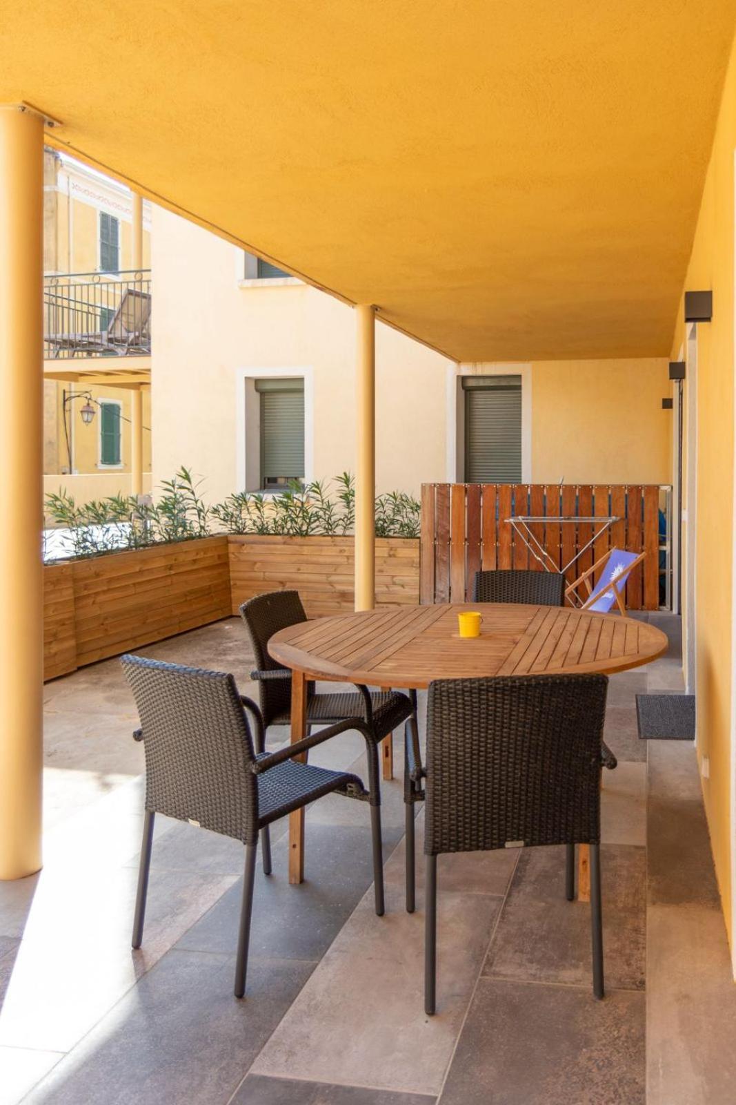 Residence Le Provence Le Lavandou Dış mekan fotoğraf